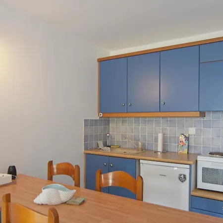 Beautiful Summer House 5' From The Karafotaíika