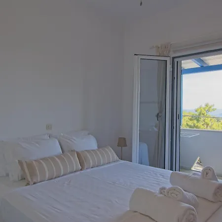 Beautiful Summer House 5' From The Tatil Evi Karafotaíika