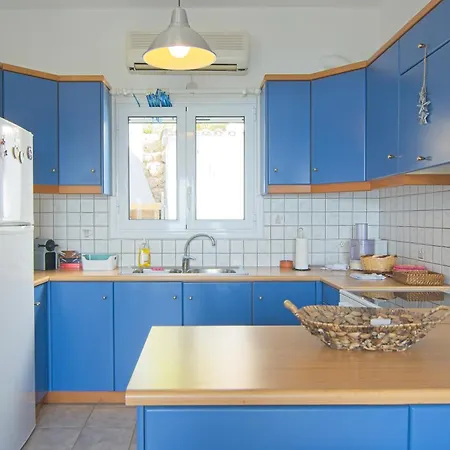 Holiday home Beautiful Summer House 5' From The Vergaiika