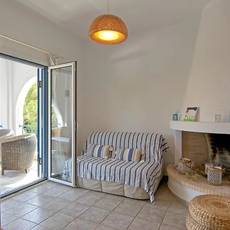 Beautiful Summer House 5' From The Prázdninový dům