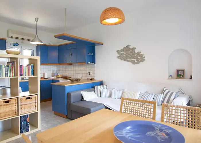 Beautiful Summer House 5' From The * Καραφωταίικα