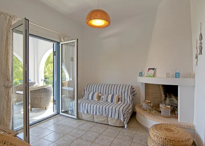 Beautiful Summer House 5' From The Σπίτι διακοπών